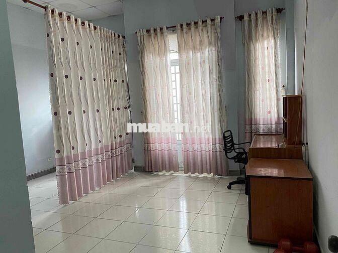 BÁN NHÀ + 6 PHÒNG TRỌ NGAY CHỢ ĐÊM MP1 GIÁ 3ty3xx