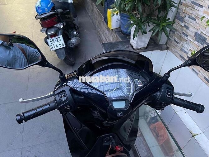 Chính chủ bán Honda SH150 2019 ít sử dụng
