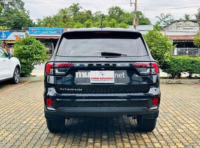 Ford Everest 2022 Màu Đen
