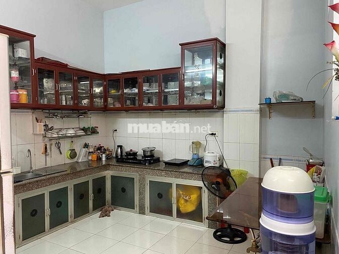 BÁN NHÀ + 6 PHÒNG TRỌ NGAY CHỢ ĐÊM MP1 GIÁ 3ty3xx