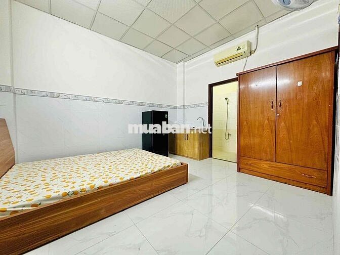 Căn Hộ Mini Ban Công Cửa Sổ Tại Quận 10, Đầy Đủ Nội Thất Gờ Giất Tự Do