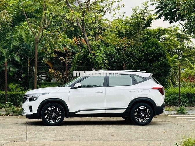 Kia Seltos 1.5 AT sản xuất 2024 form mới AllNew