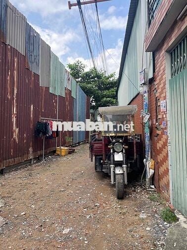 Nhà hẻm xe hơi đường Tam Bình siêu thoáng