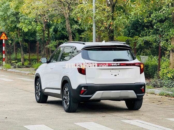 Kia Seltos 1.5 AT sản xuất 2024 form mới AllNew