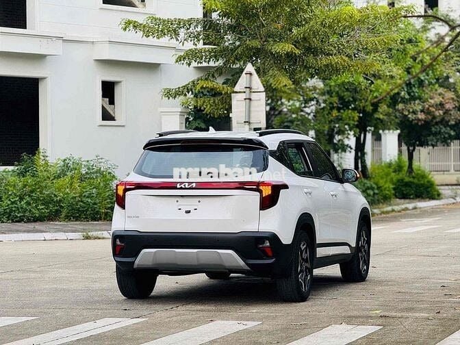 Kia Seltos 1.5 AT sản xuất 2024 form mới AllNew