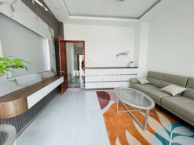 BÁN NHÀ NGAY TRƯỜNG HỌC TÂN TRỤ- TÂN BÌNH- DT 73M2- 4 TẦNG BTCT