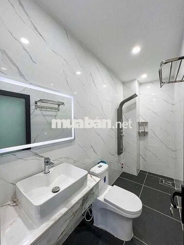 Bán Nhà Đẹp Tương Bình Hiệp - Ngay Trung Tâm - Sổ Hồng Riêng - An Ninh