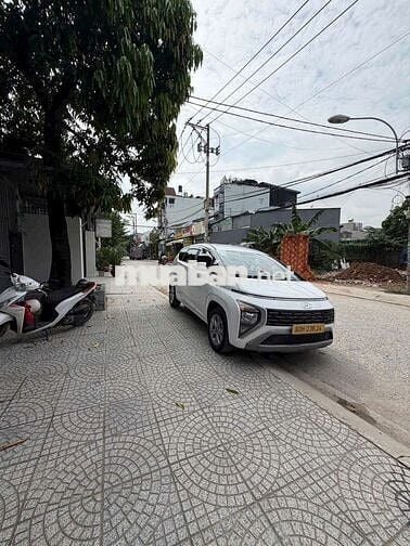 Tòa nhà Văn Phòng 4 tầng Mặt Tiền Đường Thạnh Xuân 22