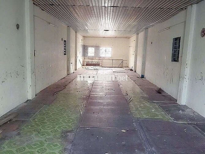 Nhà 5❌27+1 gác suốt có 3PHA hẻm tải khu Kênh Nước Đen bhhA 10tr cọc 1T