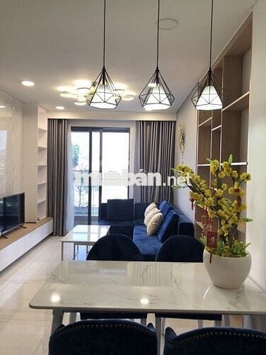 Cần Bán Gấp CH Cao Cấp 2PN, Full NT, Tại KingDom 101, Q10