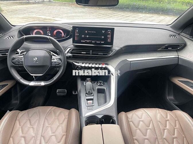 Peugeot 3008 GT-Line 1.6 AT sản xuất 2024