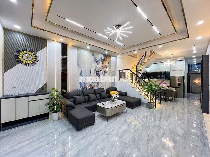 Bán Nhà Đẹp Tương Bình Hiệp - Ngay Trung Tâm - Sổ Hồng Riêng - An Ninh