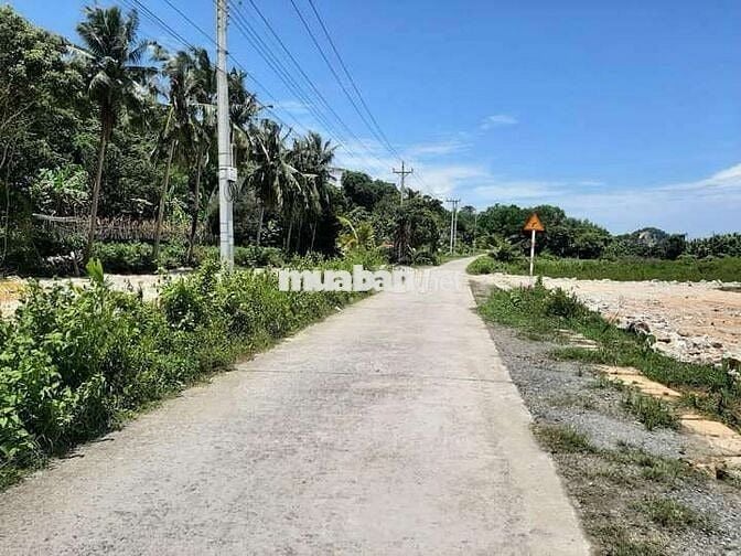 Bán đất lớn gần biển , gần QL80 Hà Tiên