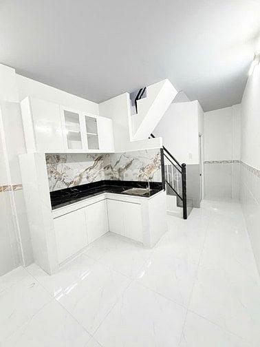 Chính chủ bán nhà hẻm 310 Ngô Quyền, P.8, Q.10