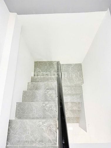 Chính chủ bán nhà hẻm 310 Ngô Quyền, P.8, Q.10