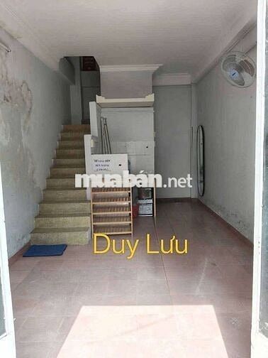 CHO THUÊ NHÀ HẺM 3 GÁC, 1 XET, CMT8 Q.3