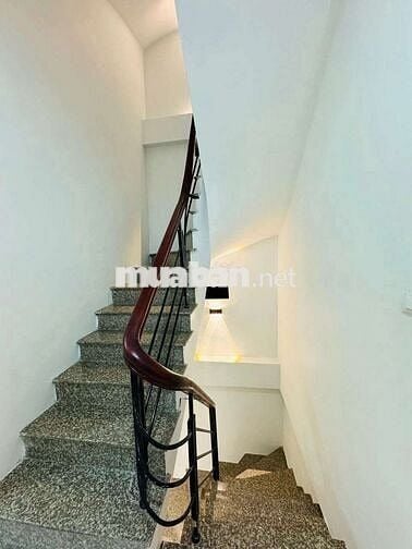 TRUNG TÂM THANH XUÂN - 6 TẦNG - 8 NGỦ - 40M2 - FULL NỘI THẤT XỊN SÒ