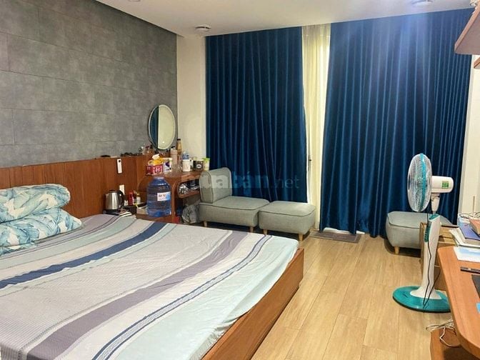 Bán nhà 5 tầng đường đôi có công viên Phường Tân Kiểng Q7.