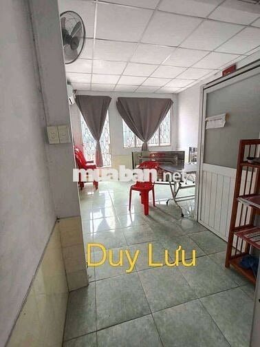 CHO THUÊ NHÀ HẺM 3 GÁC, 1 XET, CMT8 Q.3