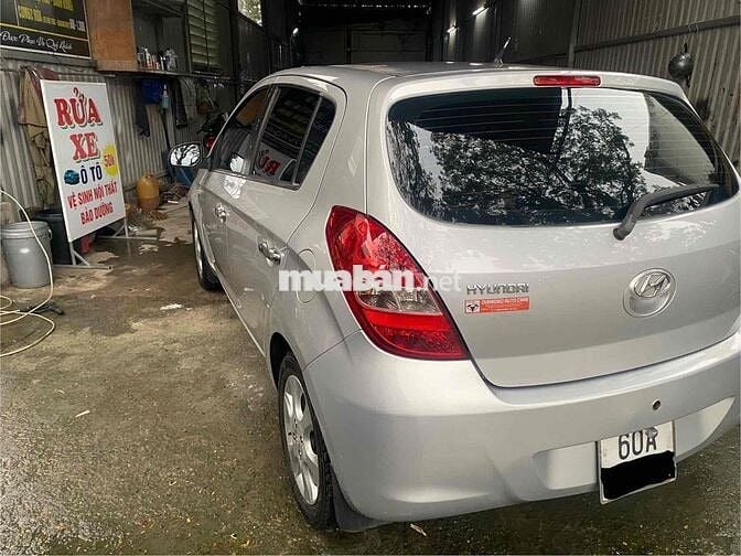 Cần bán huynh dai i20 số tự động chính chủ