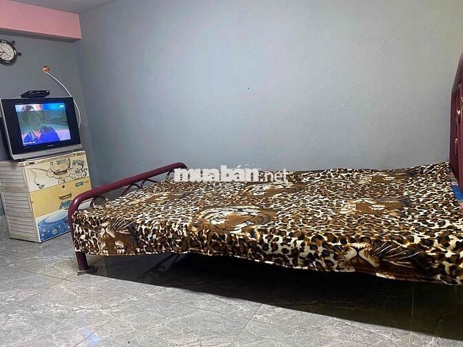 phong tầng trệt ,như căn hộ, lồi đi riêng biệt