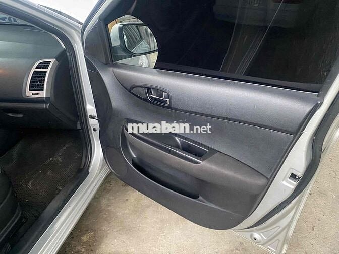 Cần bán huynh dai i20 số tự động chính chủ