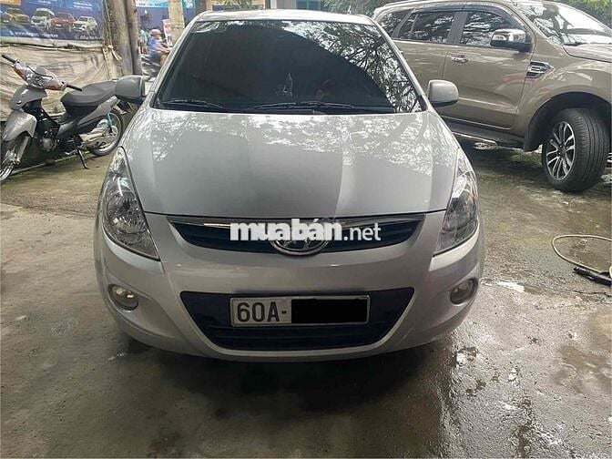 Cần bán huynh dai i20 số tự động chính chủ