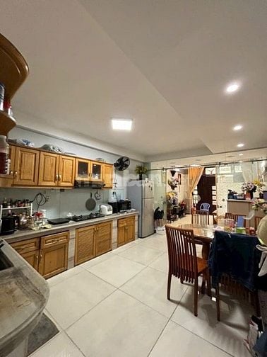 CHỦ BÁN GẤP NHÀ SƯ VẠN HẠNH Q10, giá 3tỷ 9 TL, HẺM OTO, SỔ HỒNG RIÊNG