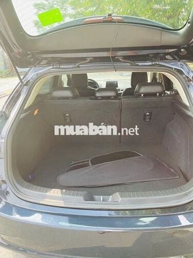 Mazda 3 2018 1.5 AT hackback - 75000 km