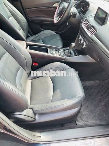 Mazda 3 2018 1.5 AT hackback - 75000 km