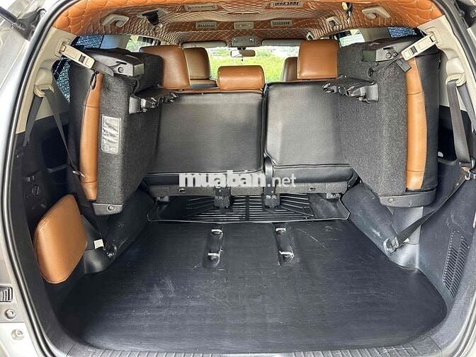 Toyota Innova 2018 2.0E - 100000 km