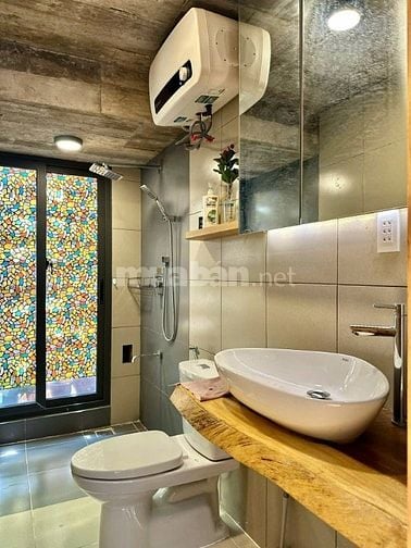 Bán nhà Hẻm sát đường lớn Nơ Trang Long DT4.3x10m xây 2L st. 6.85 tỷtl