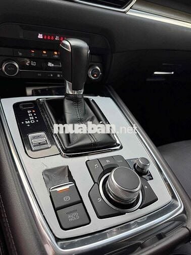 Mazda CX 8 2020 2.5Luxury - 18000 km