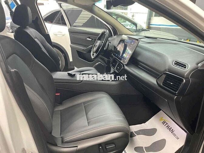 Vinfast VF8 2023 Eco mua Pin SDI xe GF loại 1