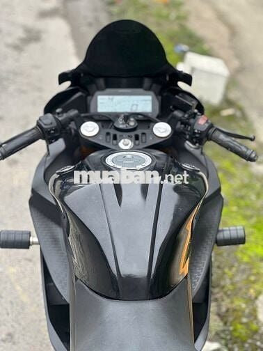 Yamaha R15V3 2023 cực đẹp có trả góp trao đổi ✅