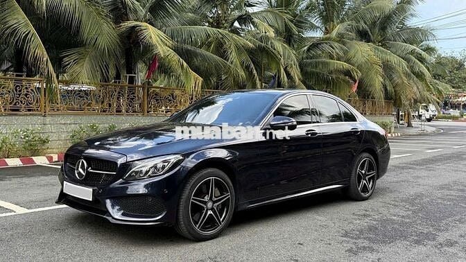 Mercedes Benz C300 AMG 2016 - 90000 km