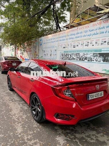 Honda Civic 2019 1.5 Turbo RS - 80000 km