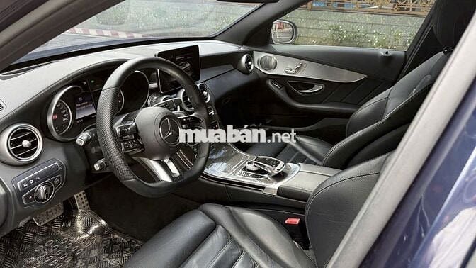 Mercedes Benz C300 AMG 2016 - 90000 km