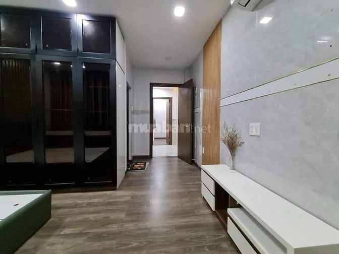 Cần tiền bán gấp nhà Nguyễn Văn Trỗi. Phường 2.Phú Nhuận. Giá 3 tỷ 190