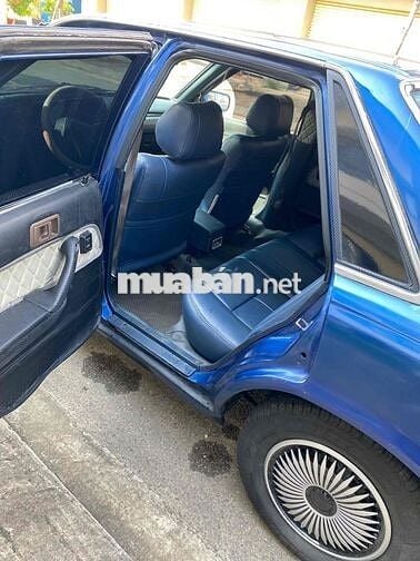 Toyota Camry 1990 - 10000 km