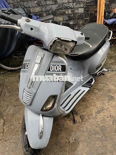 xe như hình giấy tờ đầy đủ