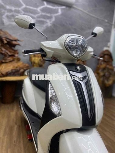 👉Grande 2015 biển SG dàn áo cứng cáp, máy khoẻ