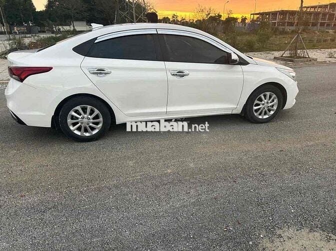 Hyundai Accent 2020 1.4MT - 11 km