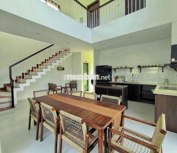 Cho thuê villa gần bãi biển Hà My