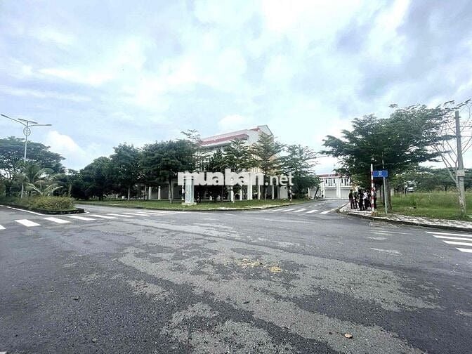 Đất Trung tâm thành phố Bến Cát