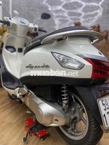 👉Grande 2015 biển SG dàn áo cứng cáp, máy khoẻ