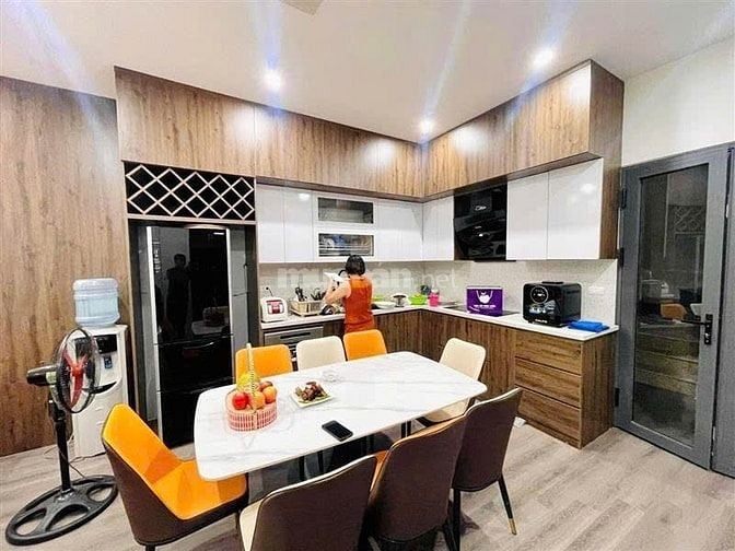 BA ĐÌNH VIP Ô TÔ ĐỖ CỬA, KINH DOANH SẦM UẤT, NHÀ 5 TẦNG MỚI ĐẸP Ở NGAY