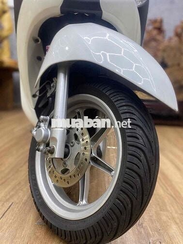 👉Grande 2015 biển SG dàn áo cứng cáp, máy khoẻ