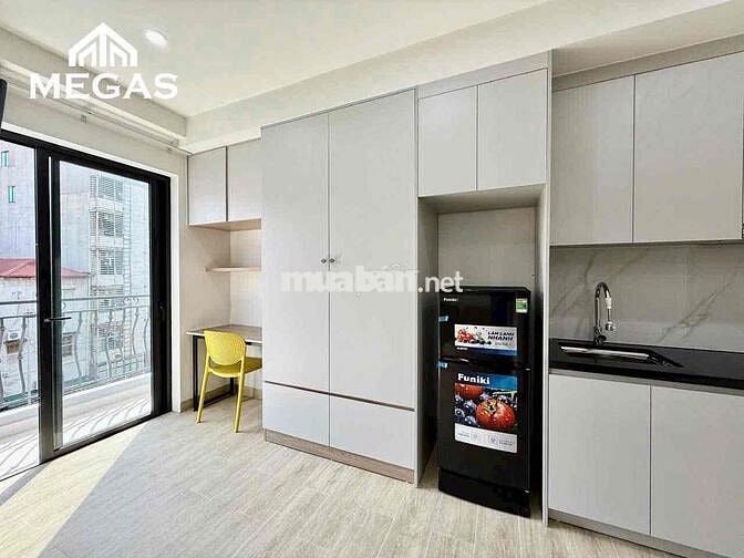 CĂN HỘ STUDIO SIÊU RỘNG - FULL NỘI THẤT - BAN CÔNG NGAY CÔNG VIÊN LÀNG