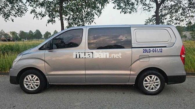 Hyundai Starex 2017 - 150000 km